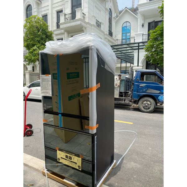 Tủ lạnh Hitachi R-WX74K 735L cao cấp, có ngăn hút chân không