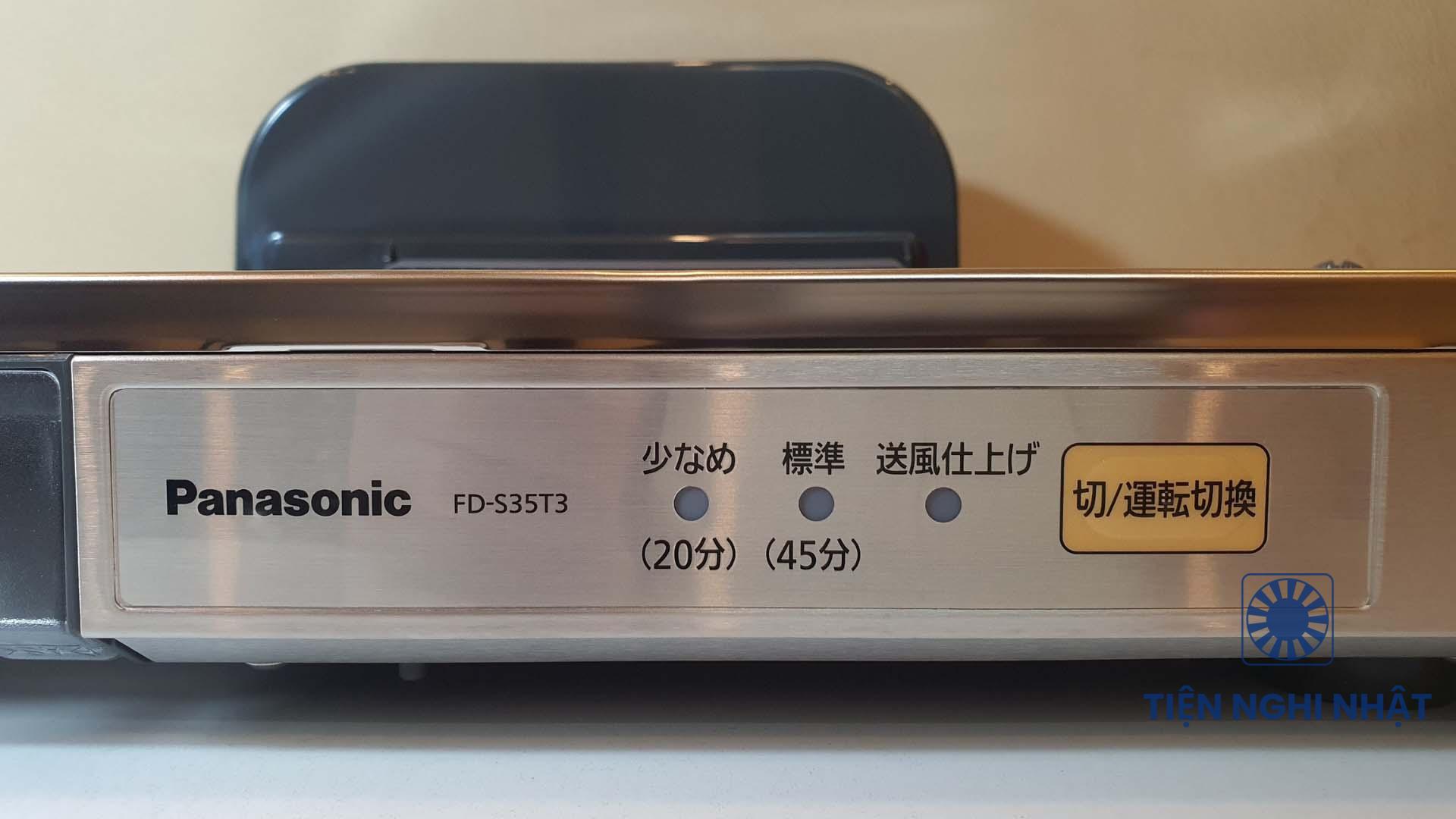 Máy sấy bát Panasonic FD-S35T3-X
