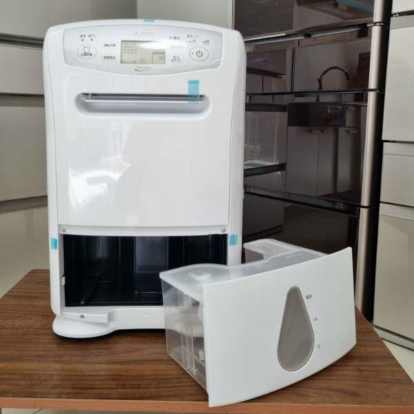 Máy hút ẩm Mitsubishi MJ-P180VX-W Model 2023