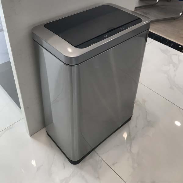 Thùng rác Sensible Eco Living cảm biến đóng mở tự động